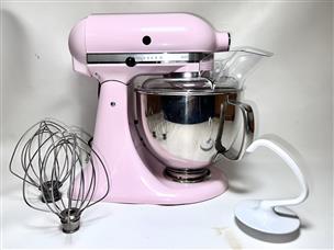 KitchenAid - KSM150PSPK Artisan Series Tilt-Head Stand Mixer - Pink
